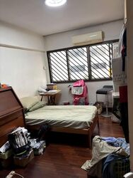 Blk 323 Jurong East Street 31 (Jurong East), HDB Executive #566557291